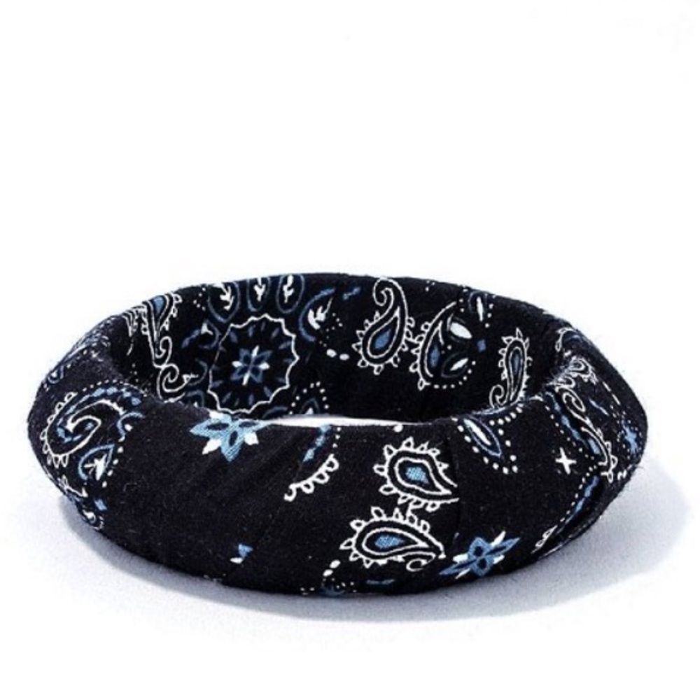 Black paisley bangle